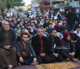 الجهاد الإسلامي بغزة  تقيم صلاة عيد الفطر في العراء (9)