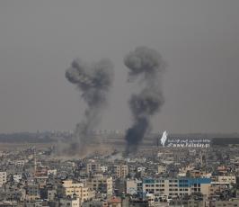 طائرات الاحتلال تستهدف االأراضي الزراعية  في مناطق متفرقة بقطاع غزة (5)