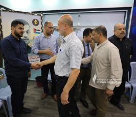 بيت عزاء الحاج خليل البهتينى فى قناة القدس اليوم (16)