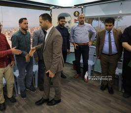 بيت عزاء الحاج خليل البهتينى فى قناة القدس اليوم (17)
