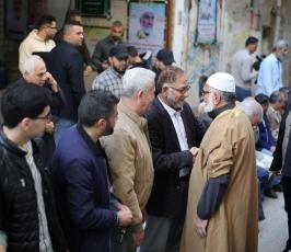 قيادة الجهاد الإسلامي تزور الشيخ المجاهد جبر عمار لتهنئته بالعودة لأرض الوطن بعد 40 عامًا من الإبعاد (13)