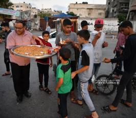 توزيع الحلوى (2)