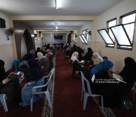   اللجنة الدعوية وجمعية اقرأ تنظم  السرد القرآني لعشرة أجزاء للطالبات الحافظات للقرآن الكريم (3)