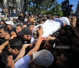 تشييع جثامين 5 شهداء ارتقوا شرق غزة أمس (11)
