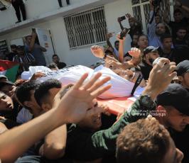 تشييع جثامين 5 شهداء ارتقوا شرق غزة أمس (9)