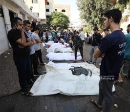  جثامين الشهداء امام ثلاجات مجمع الشفاء الطبى (1)