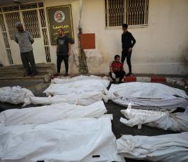  وداع حزين لجثامين مجرزة مستشفى المعمداني بغزة (2)