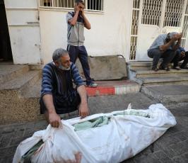  وداع حزين لجثامين مجرزة مستشفى المعمداني بغزة (5)