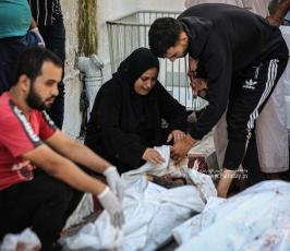  وداع حزين لجثامين مجرزة مستشفى المعمداني بغزة (15)