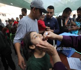 المرلحة الثانية من تطعيم ضد شلل الأطفال في غزة (2)