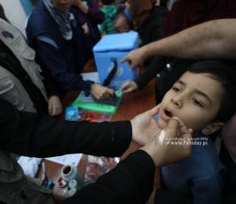 المرلحة الثانية من تطعيم ضد شلل الأطفال في غزة (8)