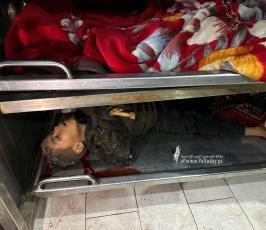 تشييع شهداء خانيونس من داخل مجمع ناصر الطبي (18)