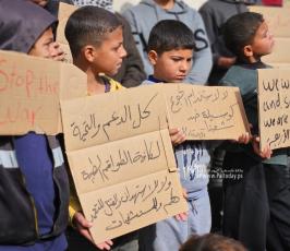 وقفة لمؤسسة الفرسان الأربعة داخل مجمع ناصر الطبي (1)