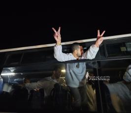 الإفراج عن أسرى فلسطينيين ضمن الدفعة السابعة (5)