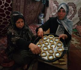فرحة منقوصة بكعك العيد داخل مراكز الإيواء (12)