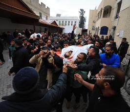 صور وداع شهيدين من عائلة أسليم ف المشفى الاهلى العربى بعد استهدافهم من طيران الاستطلاع شرق حى الشجاعية (10)