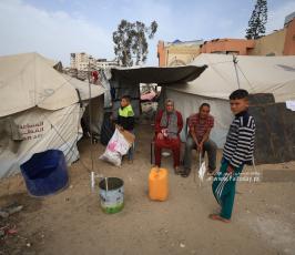 صور الحياة اليومية من غرب مدينة غزة للنازحين (17)