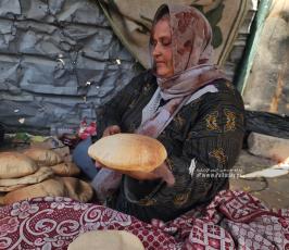 صناعة أفران الطين في ظل أزمة غاز الطهي بعد إغلاق المعابر (10)