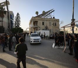 وصول شهداء إلى المستشفى المعمداني نتيجة قصف مدرسة دار الأرقم شرق غزة (5)