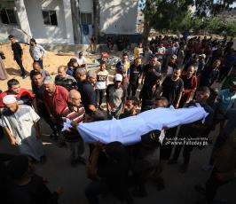 شهداء من جباليا ومنتظري المساعدات في نتساريم داخل مجمع الشفاء الطبى (16)