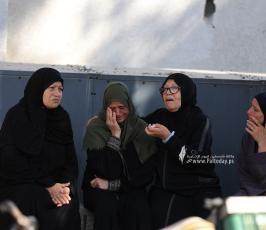 شهداء من جباليا ومنتظري المساعدات في نتساريم داخل مجمع الشفاء الطبى (31)