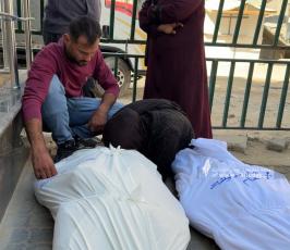 وداع 5 شهداء بينهم ثلاثة أطفال ارتقوا فى قصف صهيونى على مدينة بيت لاهيا (5)