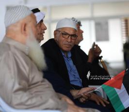 العشئر