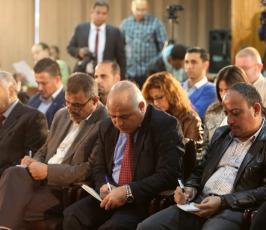 مؤتمر دور الاعلام في دعم ىالمجتمع الفلسطيني التحديث والفرص ‫(38928898)‬ ‫‬
