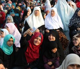  صلاة العيد وسط مدينة غزة ‫(31174551)‬ ‫‬