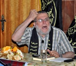 ندوة سياسية بعنوان " لبيك يا قدس " بدير البلح