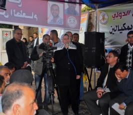 فدوى البرغوثي تزور خيمة الإعتصام  بغزة للتضامن مع الاسرى بسجون الإحتلال
