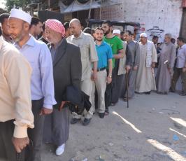 بالصور:الجهاد ترعى صلح عشائري كبير بين عاتلتي "البطريخى"