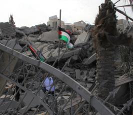 تدمير مقر الحكومة الفلسطينية في غزة بالكامل