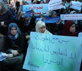  الاونروا رفضاً لقرارات التقليصات ‫(42533384)‬ ‫‬.JPG