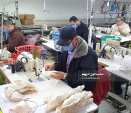 مصنع شركة يونيبال ٢٠٠٠ للتجارة والصناعة يصنع كمامات طبية ويصدرها للخارج في ظل انتشار فيروس كورونا (9).jpg