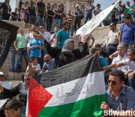 احتفالات صاخبة ورقصات ماجنة ليلا في باحة البراق في ذكرى احتلال القدس