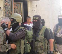 سرايا القدس تنظم مسيراً محمولاً بذكرى استشهاد القائد دانيال منصور برفح ‫(30963090)‬ ‫‬