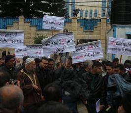اصحاب المصانع والمنشآت التجارية المتضررة  (7)