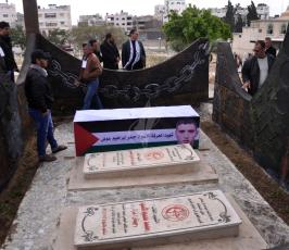 جنازة للشهيد جعفر عوض في مقبرة الشيخ رضوان ‫(275699813)‬ ‫‬