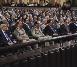 الرئيس المصرى المنتخب محمد مرسى يتسلم زمام الامور بمصر