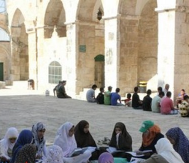 باحات الاقصى تشهد دورات تعليمية وترفيهية لأطفال القدس