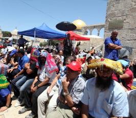 صلاة الجمعة في يوم القدس العالمي داخل باحات المسجد الأقصى المبارك