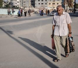 نزوح العشرات من العائلات بغزة  2014
