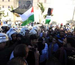 الأجهزة الأمنية تمنع مسيرة للتضامن مع الأسرى من الوصول لـ"بيت إيل"