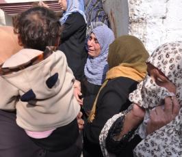 بالصور:جماهير شعبنا تشيع جثمان الشهيدين الزعانين شمال قطاع غزة