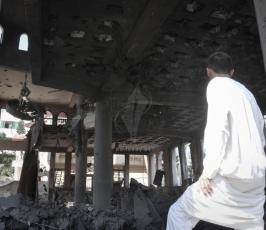 قصف عدة مساجد و مقر وزارة المالية بغزة