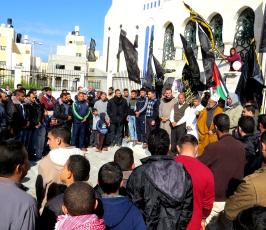  وقفة دعم واسناد لانتفاضة القدس ‫(30269833)‬ ‫‬