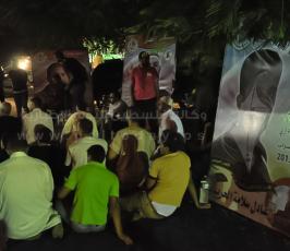 ليلة القدر أمام مقر الصليب الأحمر بغزة