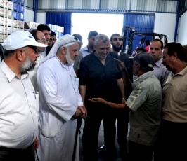 وزير الزراعة يتفقد معاصر الزيتون بغزة