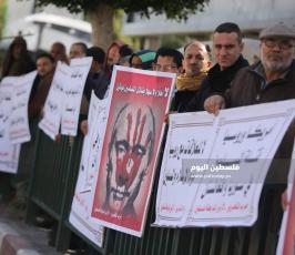 وقفة رفضا لاستقبال بوتين ووصفوه بالمجرم قاتل المسلمين - نسخة (7).JPG